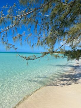 Experience Turks and Caicos Announces Nomination for Best Overall Destination in Recommend Magazine’s 2024 Readers’ Choice Awards